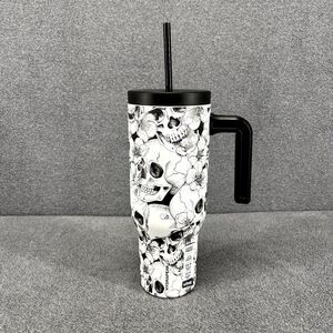 Hydrapeak‎ Voyager Insulated 40 Oz Tumbler Halloween Skulls white